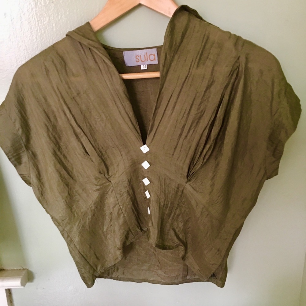BLOUSE